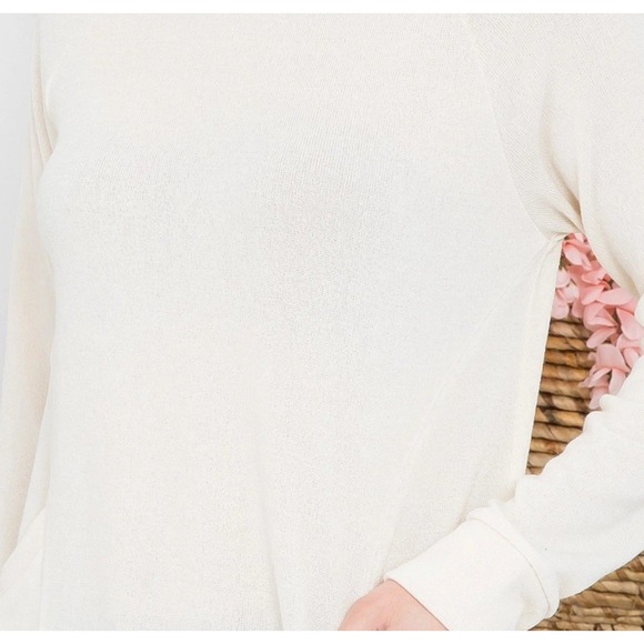 New You & Me‎ Top Women's Size Small Beige Knit Pullover Long Sleeves Pockets - Picture 3 of 9